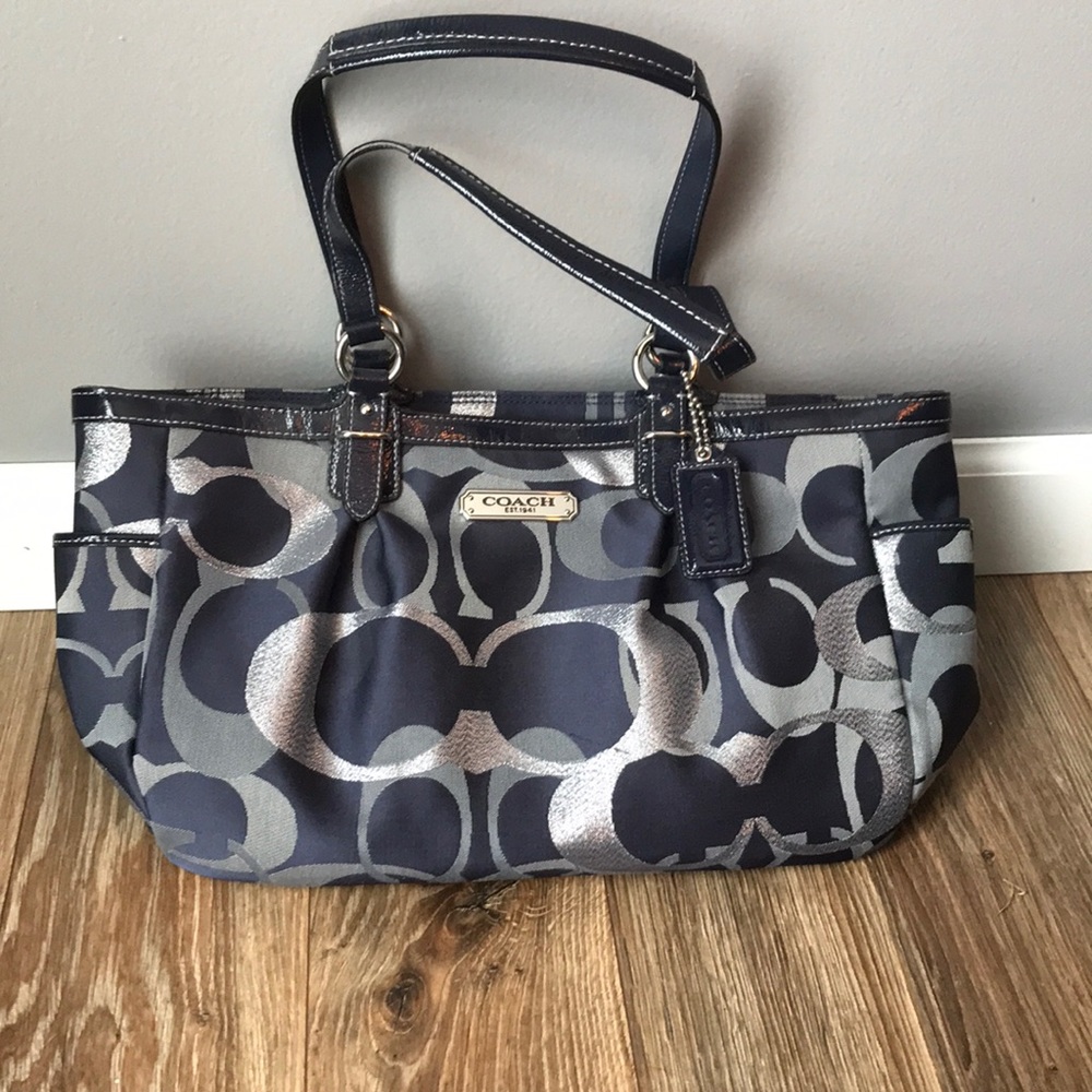 Coach Purse, excellent condition
